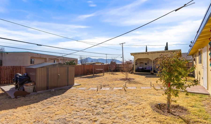 103 DOROTHY Dr, Bisbee, AZ 85603 - 3 Beds, 2 Bath