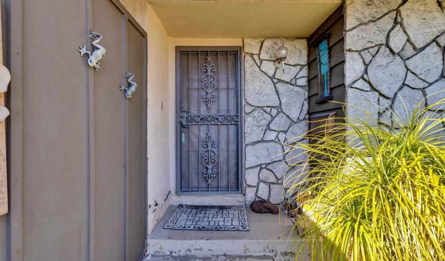 6800 Colorado Ave, La Mesa, CA 91942 - 3 Beds, 2 Bath