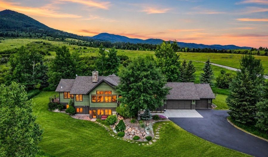2594 Star Ridge Rd, Bozeman, MT 59715 - 3 Beds, 5 Bath