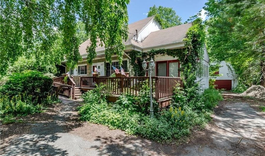 1857 Old Louisquisset Pike, Lincoln, RI 02865 - 4 Beds, 3 Bath