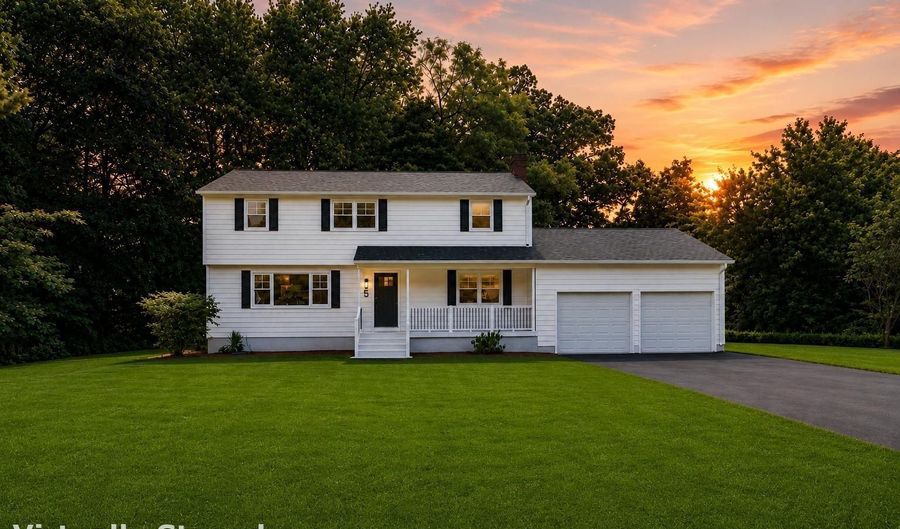 5 Butternut Dr, Bloomfield, CT 06002 - 4 Beds, 3 Bath
