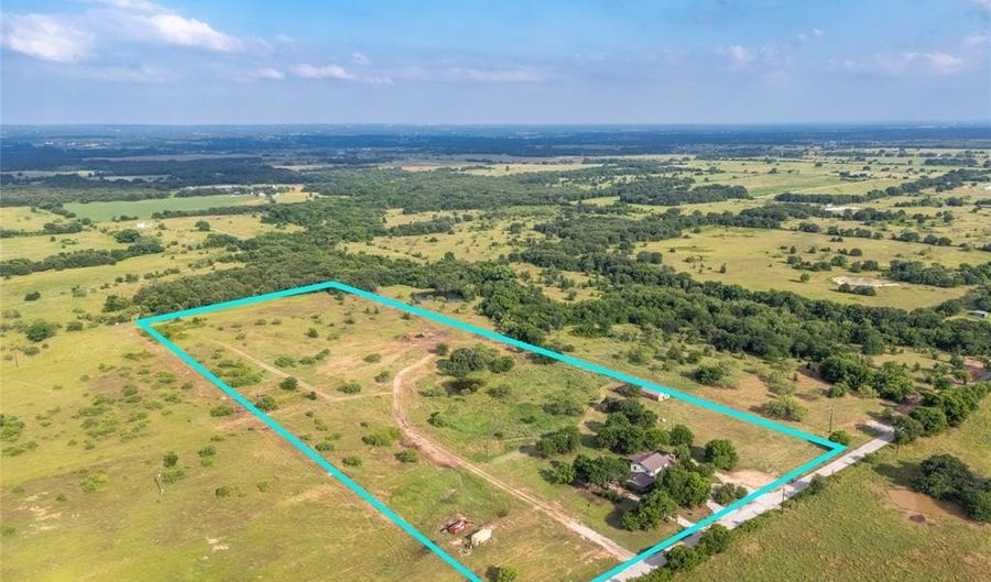 411 Cr-1475 Rd, Alvord, TX 76225 - 5 Beds, 4 Bath