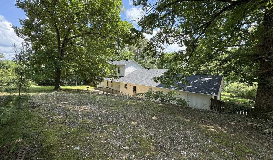 4005 Salt Creek Rd, Benton, AR 72019 - 4 Beds, 3 Bath
