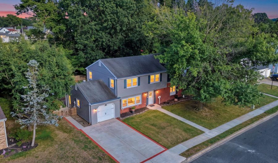 1103 WESTVIEW Ter, Dover, DE 19904 - 4 Beds, 3 Bath