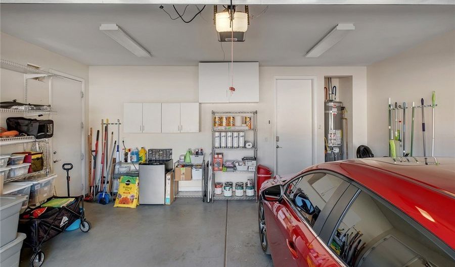 11061 Waterwood St, Apple Valley, CA 92308 - 2 Beds, 2 Bath