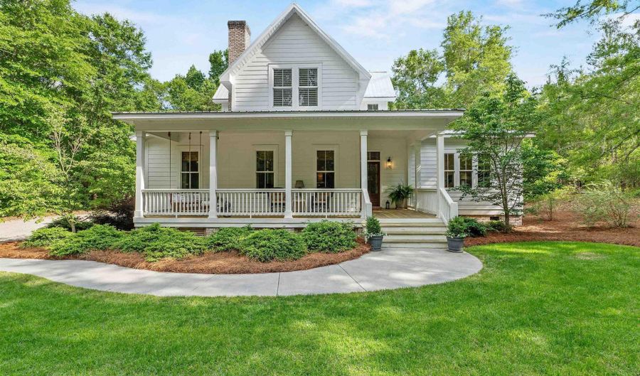 1604 Malvern Hill Dr, Camden, SC 29020 - 4 Beds, 3 Bath