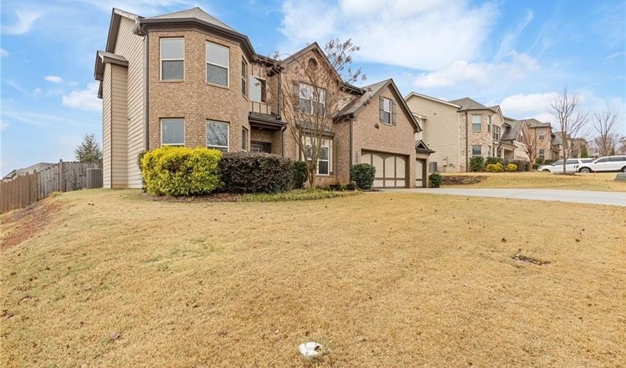 1185 Scarlet Sage Cir, Auburn, GA 30011 - 5 Beds, 3 Bath