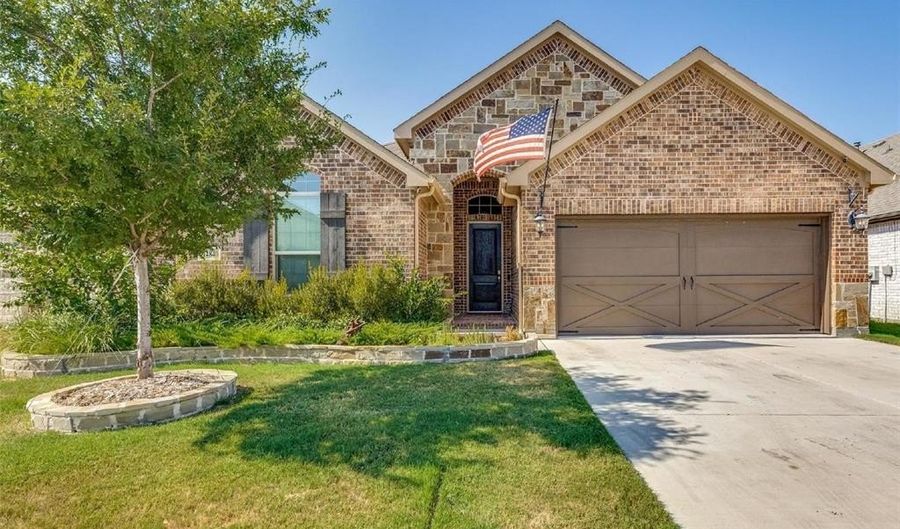 14840 Gladstone Dr, Aledo, TX 76008 - 4 Beds, 2 Bath