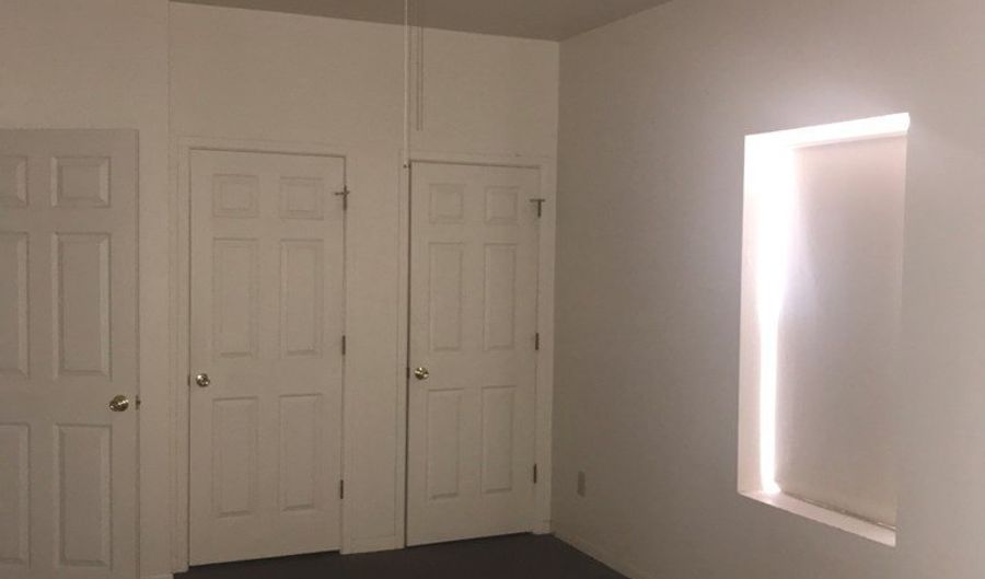 905 W Eagle Pass, Alpine, TX 79830 - 2 Beds, 2 Bath