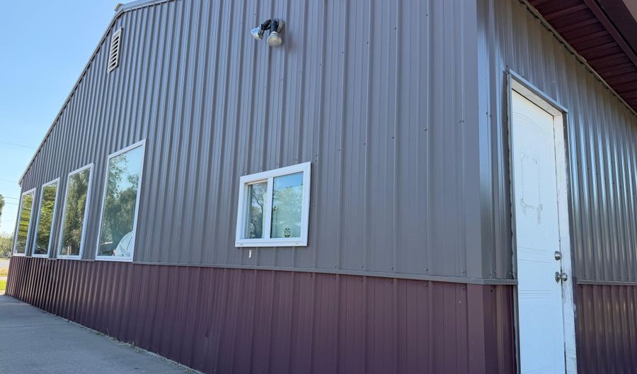 305 W Main St, Adair, OK 74330 - 0 Beds, 0 Bath