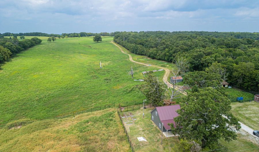 5285 Route F, Anderson, MO 64831 - 2 Beds, 2 Bath