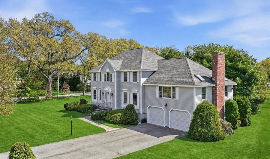 2 Stouffer Cir, Andover, MA 01810 - 4 Beds, 3 Bath