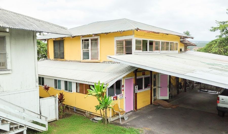 82 Hoku St D, Hilo, HI 96720 - 9 Beds, 3 Bath