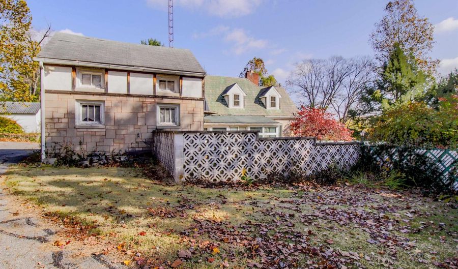 1331 Crawford Dr, Bedford, IN 47421 - 3 Beds, 2 Bath