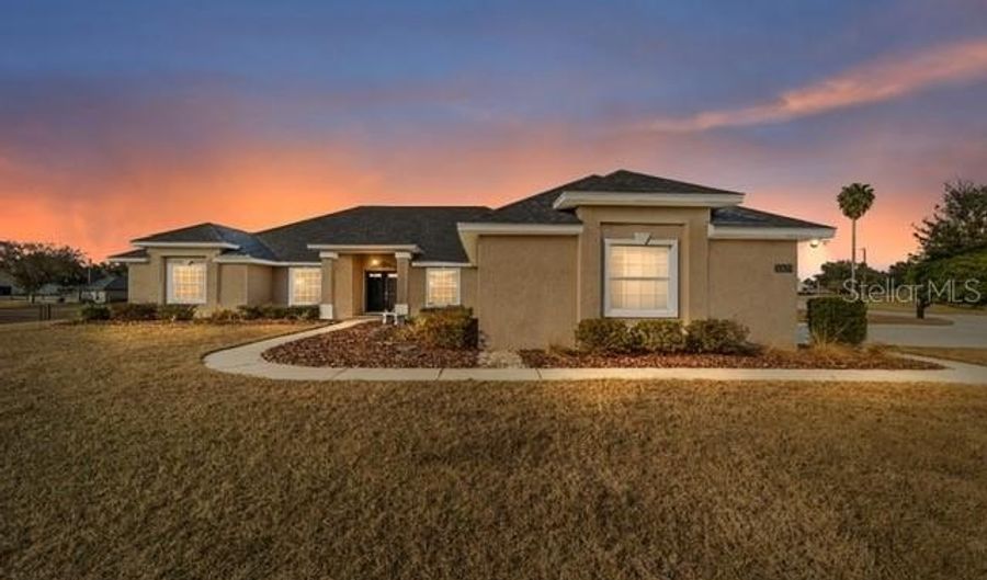3305 NE 106TH St, Anthony, FL 32617 - 4 Beds, 2 Bath