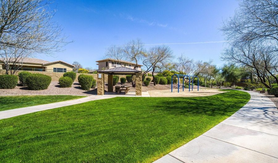 3040 W KELLER Dr, Anthem, AZ 85086 - 4 Beds, 3 Bath