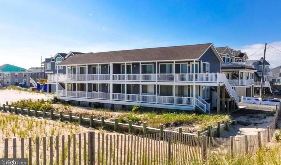 214 LEEWARD Ave, Beach Haven, NJ 08008 - 2 Beds, 1 Bath