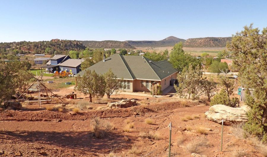 1892 N GOLDEN DELICIOUS Dr, Apple Valley, UT 84737 - 4 Beds, 2 Bath