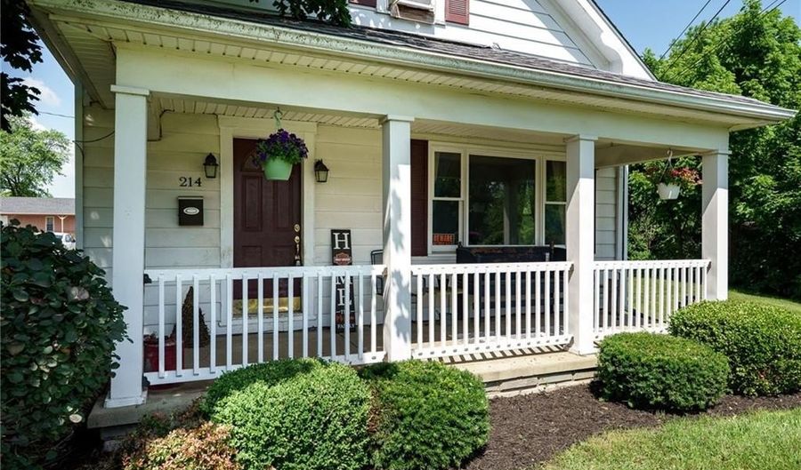 214 N Main St, Arcanum, OH 45304 - 3 Beds, 1 Bath