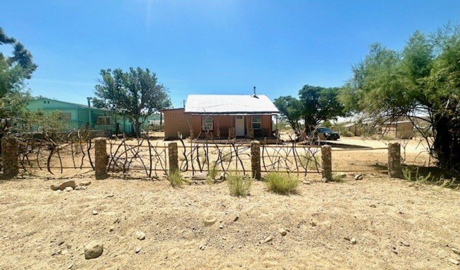 4868 W Tennessee Ave, Chloride, AZ 86431 - 2 Beds, 1 Bath