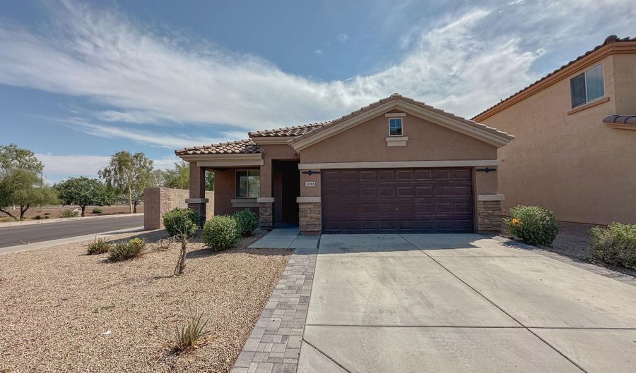 11765 W OVERLIN Ln, Avondale, AZ 85323 - 3 Beds, 2 Bath