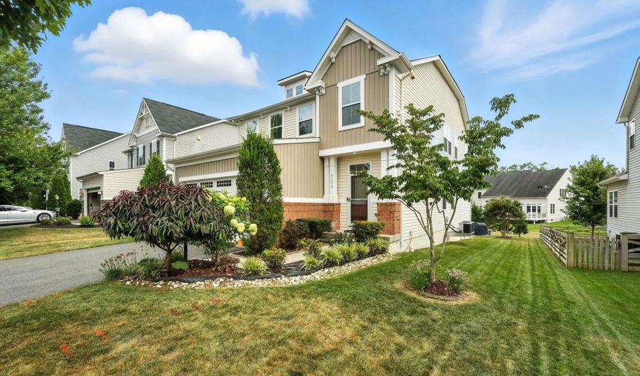 41979 CEDAR POINT Pl, Aldie, VA 20105 - 4 Beds, 4 Bath