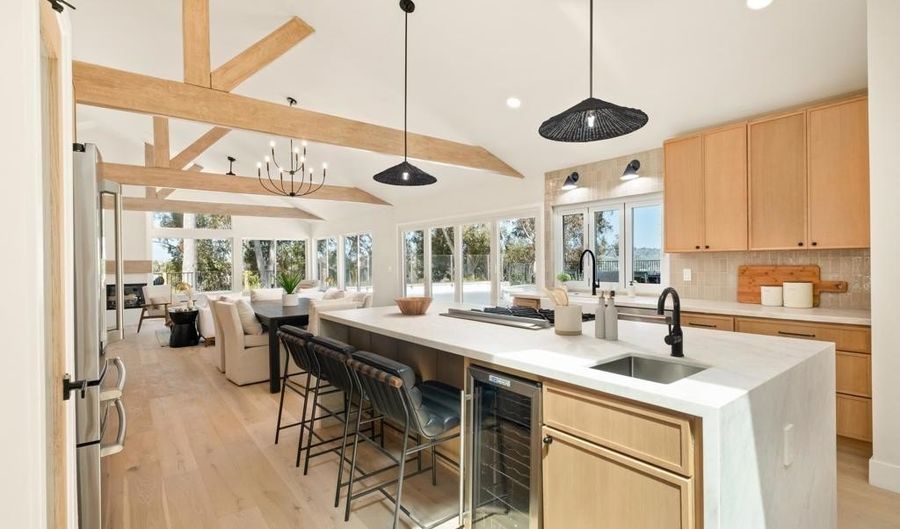 417 Santa Victoria, Solana Beach, CA 92075 - 3 Beds, 2 Bath