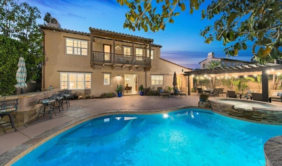 7845 Caminito Camelia, San Diego, CA 92127 - 6 Beds, 7 Bath