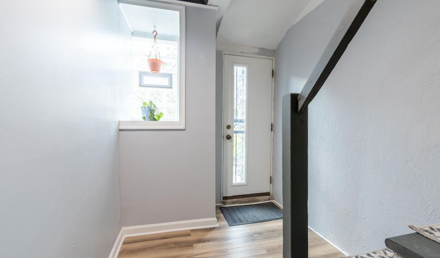 369 E GORGAS Ln, Philadelphia, PA 19119 - 3 Beds, 2 Bath