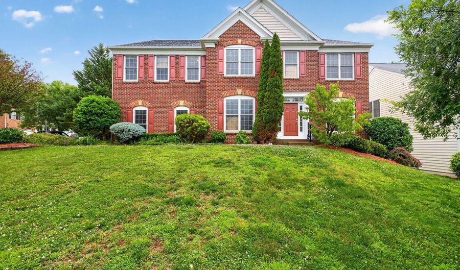 21700 SENECA AYR Dr, Boyds, MD 20841 - 5 Beds, 5 Bath