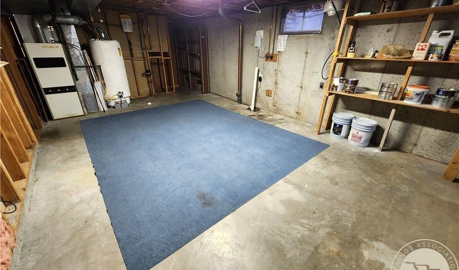 421 14th St W, Billings, MT 59102 - 5 Beds, 1 Bath