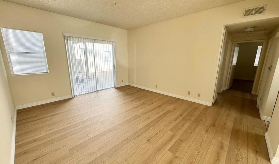 336 N Chapel Avenue D, Alhambra, CA 91801 - 2 Beds, 2 Bath