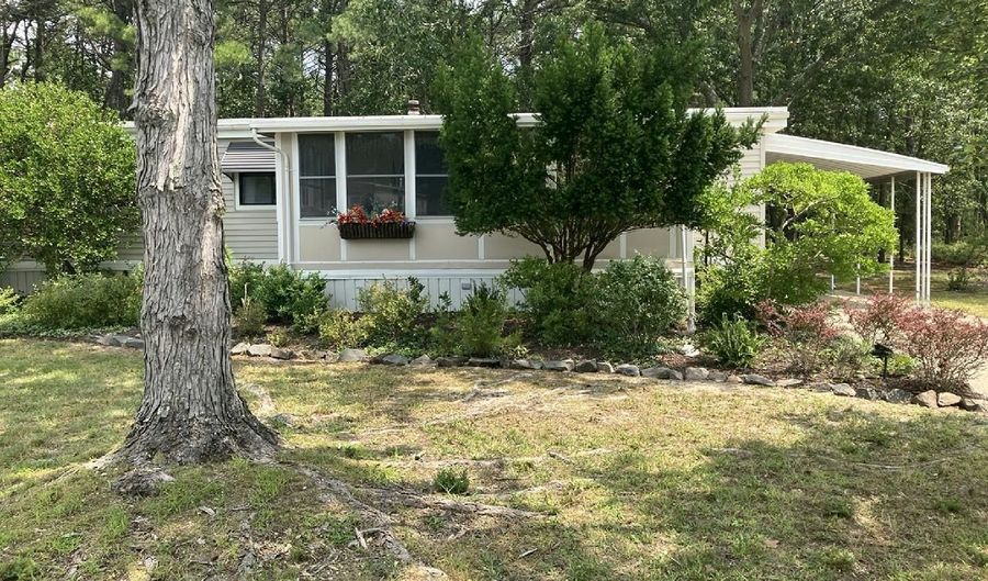 18 NANCY Ln N18, Barnegat, NJ 08005 - 3 Beds, 2 Bath