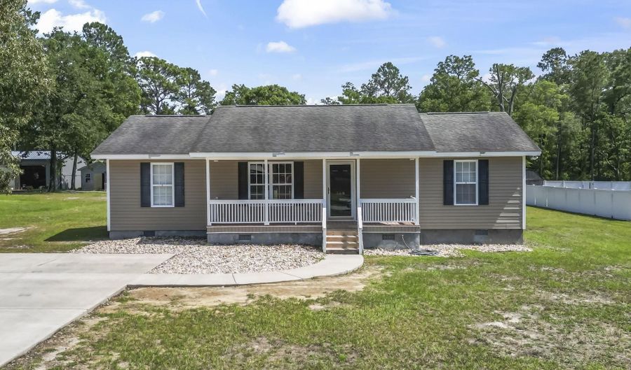 568 Rosedale Dr, Aynor, SC 29511 - 3 Beds, 2 Bath