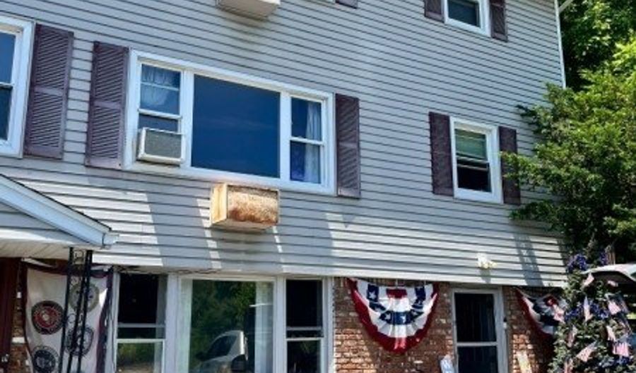 1 Andrea Dr 1B, Alloway, NJ 07462 - 1 Beds, 1 Bath