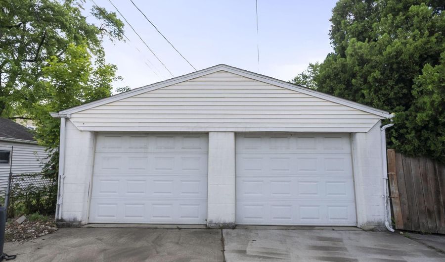 922 Palmer Rd, Columbus, OH 43212 - 2 Beds, 3 Bath