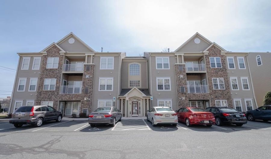 101 NICHOLS St 6H, Bel Air, MD 21014 - 2 Beds, 2 Bath