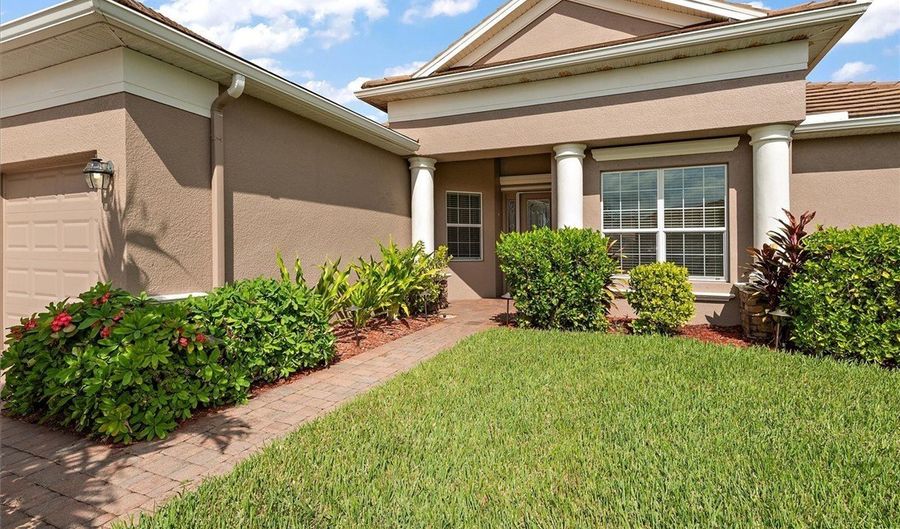 3370 Chestnut Grove Dr, Alva, FL 33920 - 4 Beds, 3 Bath