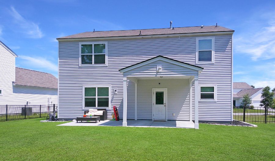 62 Keowee Ln, Beaufort, SC 29906 - 4 Beds, 3 Bath