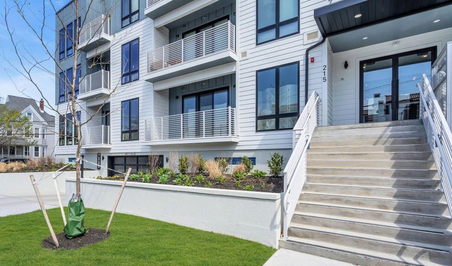 215 2nd Ave 203, Asbury Park, NJ 07712 - 2 Beds, 2 Bath