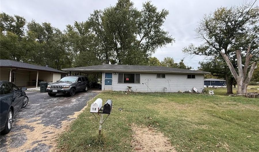 14 Pleasant Valley Ter, Arnold, MO 63010 - 3 Beds, 1 Bath