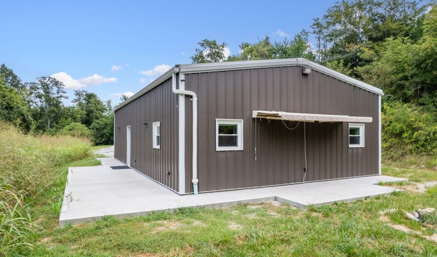 5104 Dutch Ridge Rd, Augusta, KY 41002 - 2 Beds, 1 Bath