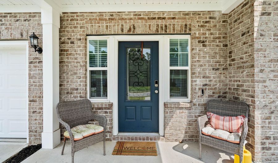 105 Grange Ln, Beaufort, SC 29907 - 5 Beds, 3 Bath