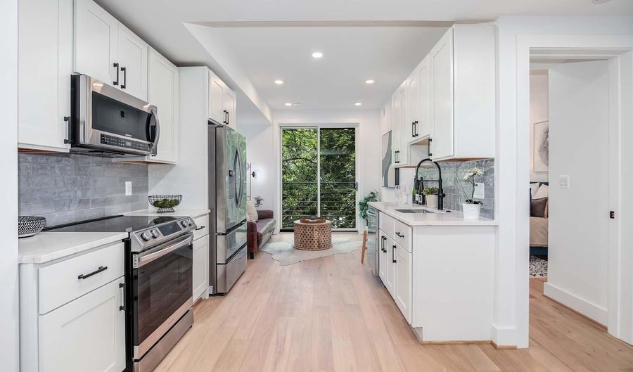 2601 30TH St NE 11, Washington, DC 20018 - 2 Beds, 2 Bath