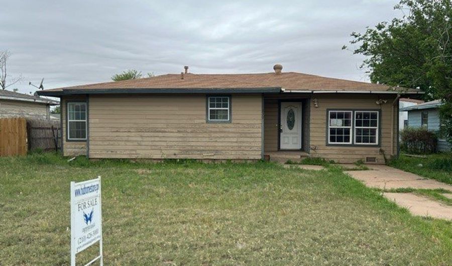 330 Avenue M, Anson, TX 79501 - 3 Beds, 2 Bath