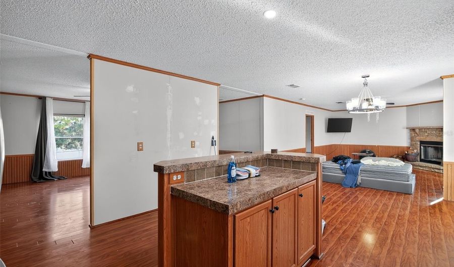 10490 NE 120TH St, Archer, FL 32618 - 4 Beds, 2 Bath