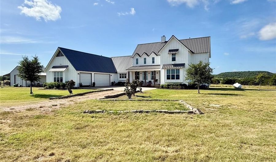 5500 County Road 234, Hico, TX 76457 - 4 Beds, 4 Bath