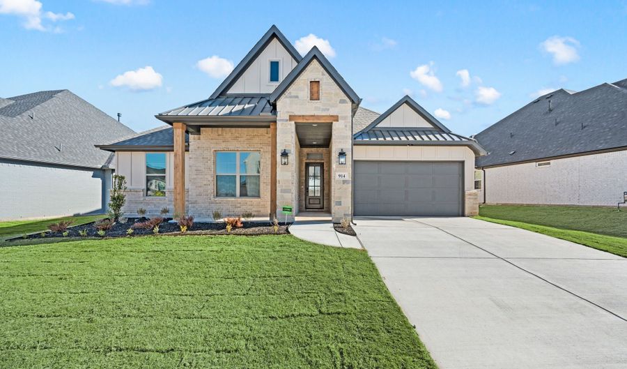 914 Highlands Ave, Aledo, TX 76008 - 4 Beds, 2 Bath
