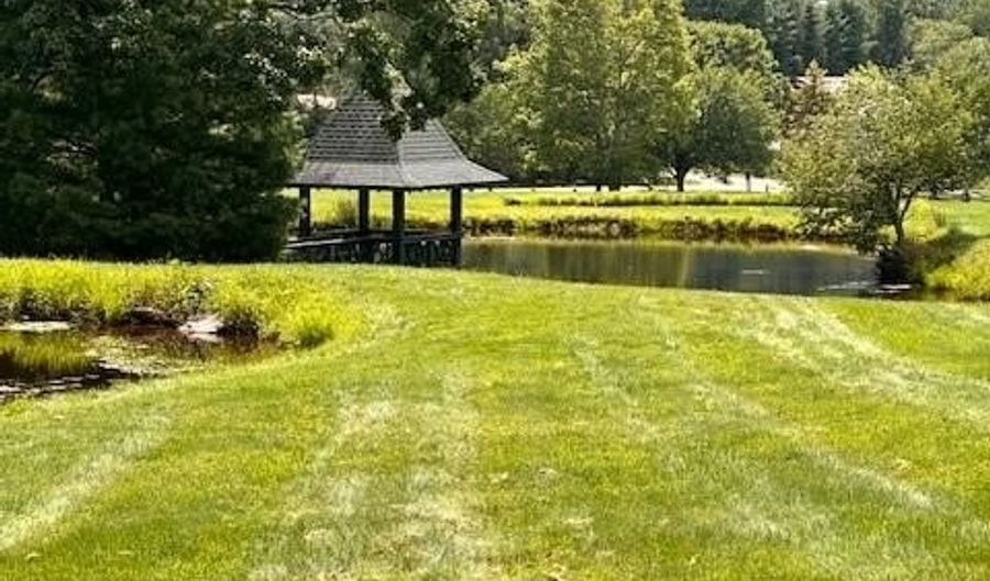Farm Loop Road lot 17, Banner Elk, NC 28604 - 0 Beds, 0 Bath