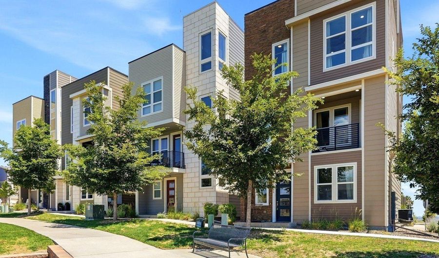 11909 Mountview Ln, Broomfield, CO 80021 - 3 Beds, 3 Bath